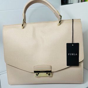 FURLA TREND. Pastel (Pale) Pink. Genuine Italian Leather. New With Tags. NWT